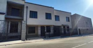 Двухэтажный каменный таунхаус, Переулок улицы Гоголя �