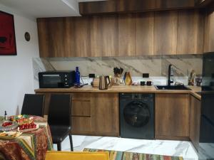 2-комн. квартира на ул. Виктора Амбарцумяна, 52 кв.м.