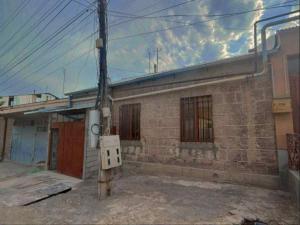 Одноэтажный каменный дом на ул. Эребуни в Паракаре, 120 к