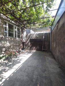 Двухэтажный каменный дом на ул. Манушяна в Арабкире, 120 