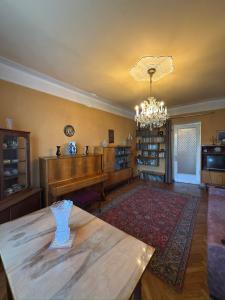 3-комн. квартира на ул. Вазгена Первого Веапара в Арабки