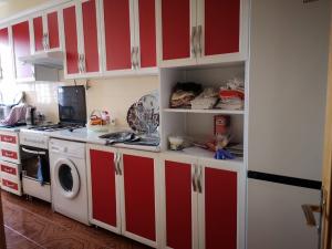 3-комн. квартира на ул. Гарегина Нжде в Шенгавите, 76 кв.м.