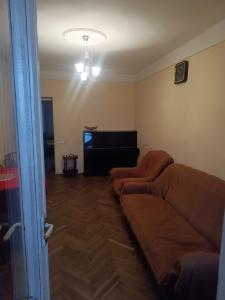 2-комн. квартира на ул. Арташисян в Шенгавите, 57 кв.м., 3/5 �