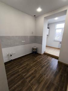 3-комн. квартира на пр. Комитаса в Арабкире, 74 кв.м., высо�